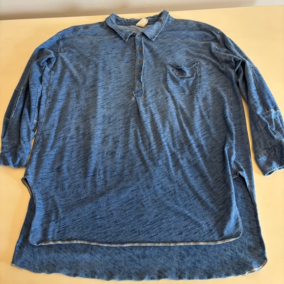 Free People Love This Henley Women’s Blue Tunic Shirt Top We The Free Medium - Picture 7 of 11